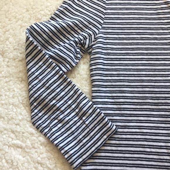 Ann Taylor Loft slit neck striped tunic - Picture 3 of 8